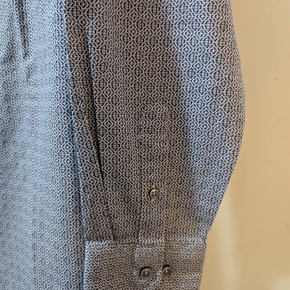 Men's Tasso Elba Button-Up Patterned Purple/Blue Dress Shirt Size Medium - Picture 3 of 9